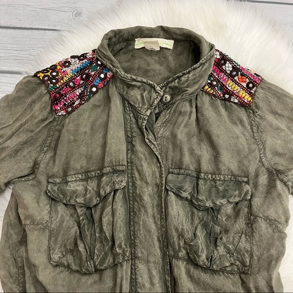 Staring at Stars Army Green Embroidered Shirt Jacket - Picture 2 of 6